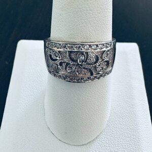 14K White Gold and Diamond Band Ring Wedding Bridal Floral size 9